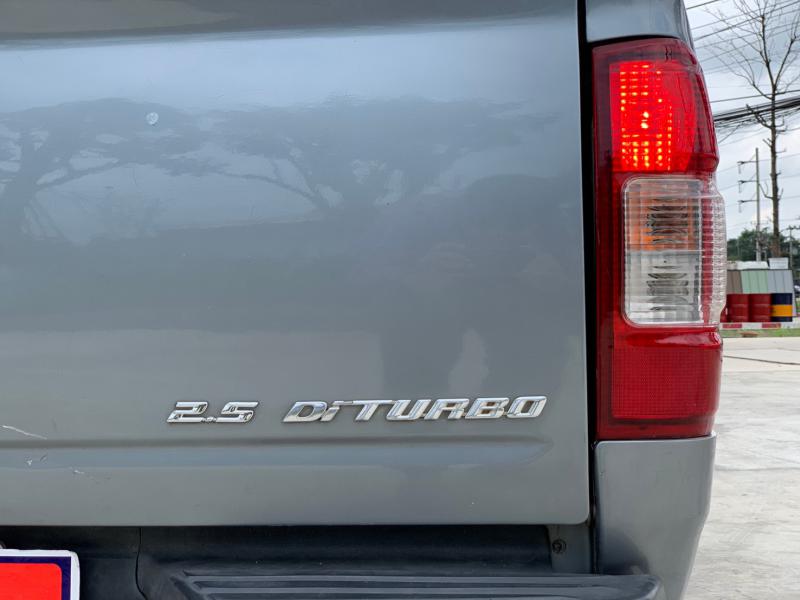 D-MAX SPACE CAB SLX 2.5 Di TURBO